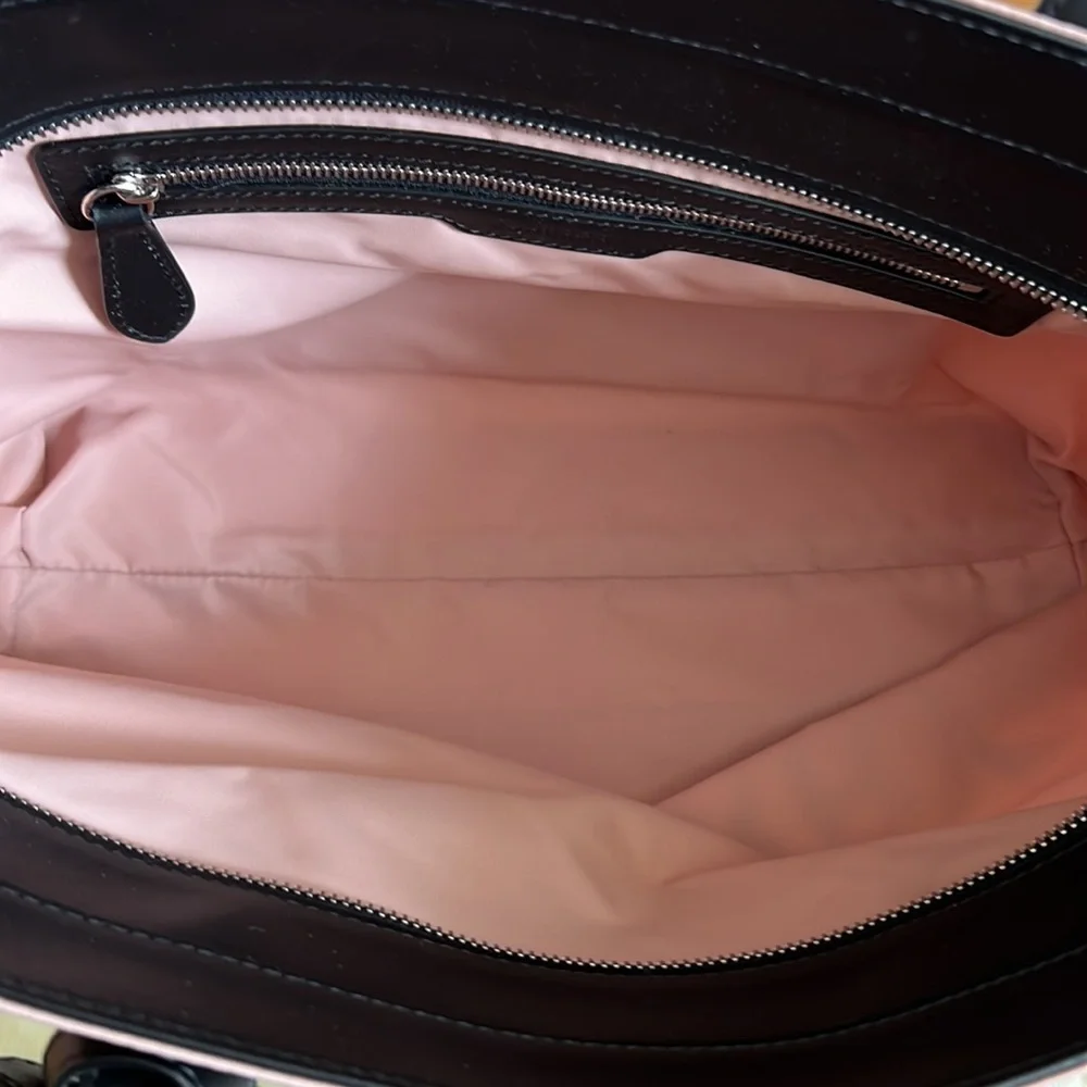 - BURBERRY Nylon Logo Small Ardwell Tote - Picture 8 of 10